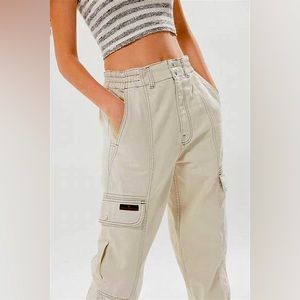 BDG Blaine High-Waisted Skate Jean Size 25